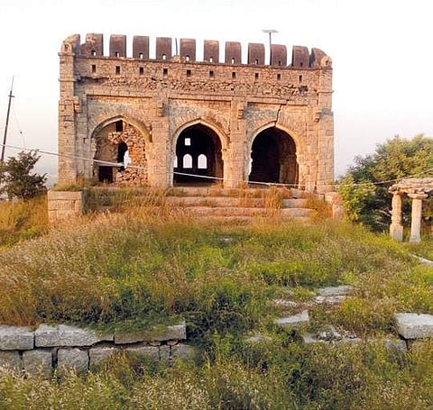 A dilapidated monument on Panch Bibi Pahad in Raichur | express