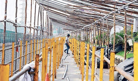 AP government is spending lakhs on temporary sheds for Giri Pradakshina by the Bhavanis  | Express