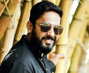 Its back to back releases for 'Dream Girl' actor Raghu Bhat