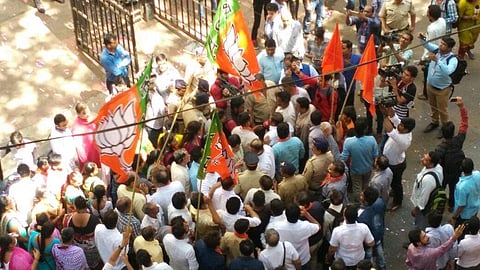 BJP workers celebrating at party headquarter in Mumbai | EPS