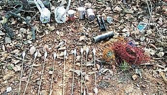 The arrows with IED heads seized in Sukma | Express