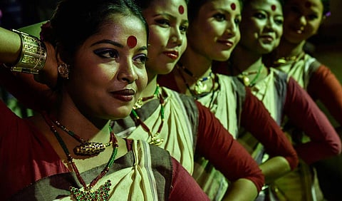 Celebrating the richness of Indian tribal culture, the Adi Rang festival was conducted this year at Lalitha Kala Thoranam in Hyderabad on Friday. (EPS | Vinay Madapu)