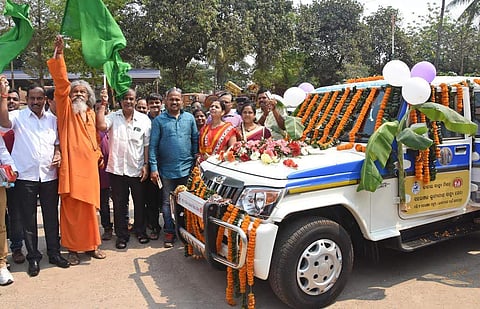 Minister for Tourism and Culture Ashok Chandra Panda (third from left) flagging off mobile health vans in Bhubaneswar on Saturday.