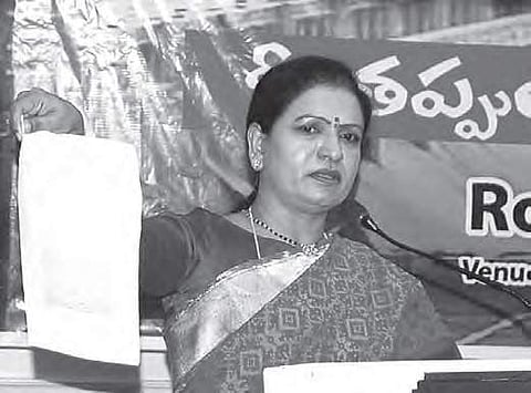 Former minister DK Aruna speaking during the round table meeting on  ‘Palamuru-Rangareddy Lift Irrigation Project on Monday | Express photo
