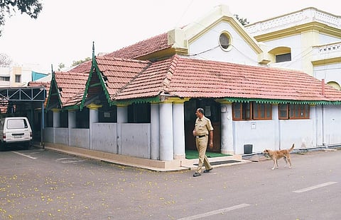 Police chief’s office to chronicle khaki history