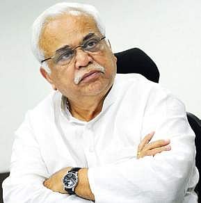 Industries minister Deshpande snubs energy minister Shivakumar over GVK group stake sale
