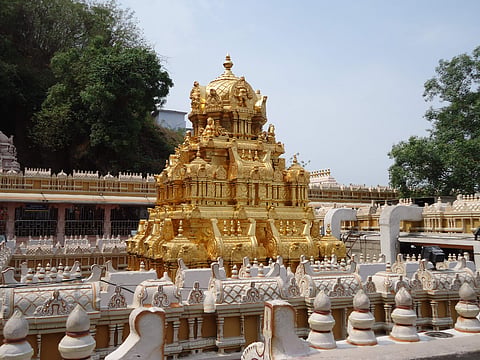 Kanaka Durga Temple Vimana Gopuram | File | Wikimedia Commons