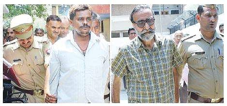 Surendra Koli and Mohinder Pandher, convicted in case no. 8 of the Nithari killing being taken to the CBI court in Ghaziabad on Monday | PTI