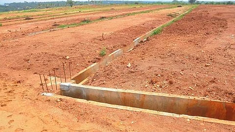 Land Board records state arrears to the tune of more than Rs 100 crores are pending from various institutions.