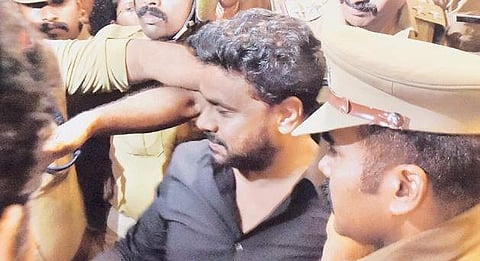Malayalam actor Dileep being taken for evidence collection at Hotel Abad Plaza in Kochi. (File Photo | Express)