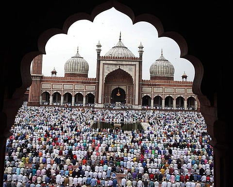 Muslims gather at Jama Masjid in Delhi to  offer  Eid-al-Adha prayers . (EPS | Shekhar Yadav)