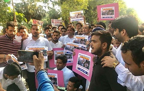 The national capital witnessed protest marches and sloganeering by various student outfits today, expressing solidarity to the students agitation going on in BHU in Varanasi. The cadres condemned the central government and the UP government for the brutal