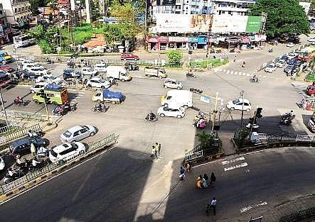 Vyttila Junction  Albin Mathew