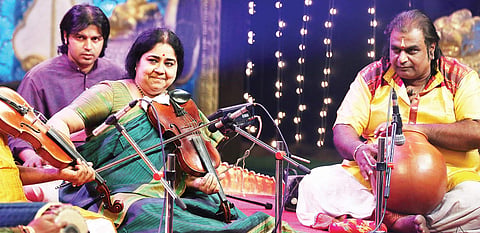 Lalgudi vijayalakshmi performing at a concert