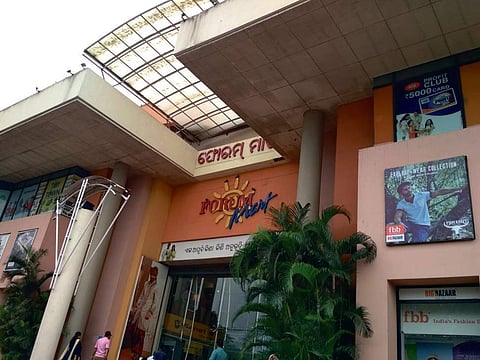 Notice to 10 malls, big two get flak for inadequate fire safety