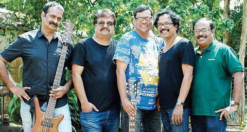 The artists (L) Jayan, Sasi,  Collin, Sriram, Vichoo