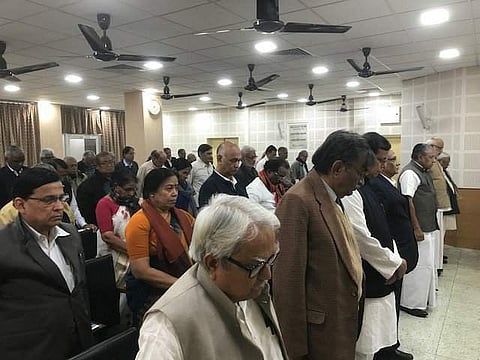 The CPIM Central Committee pays its homage to  Khagen Das. (Twitter | CPI (M))