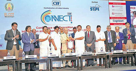 Dr F C Kohli, the first CEO of TCS, receiving Life Time Achievement Award from  CM Edappadi K Palaniswami at the valedictory session of Connect 2018 | Express