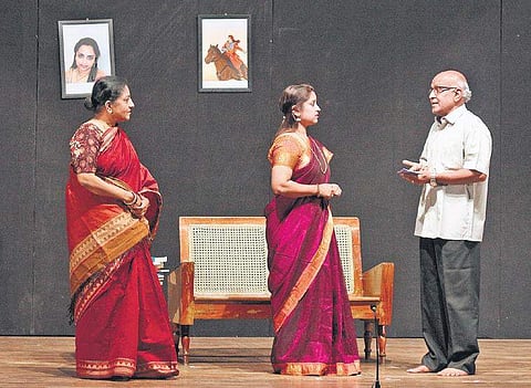 Komal Theatre, brainchild of Dharini Komal, staged its debut production at Narada Gana Sabha on Thursday  Nakshatra Krishnamoorthy