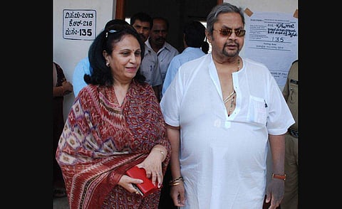 Pramoda Devi Wodeyar and her husband, Mysuru royal scion Srikantadatta Narasimharaj Wodeyar. (Photo | File/ PTI)