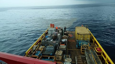 Search and rescue vessels converging onto the Java sea area after reports that a Lion Air plane crashed into the water following take off from Jakarta on 29 October 2018. (Photo | @Sutopo_PN/ Twitter)