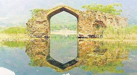 Oont Kadal bridge