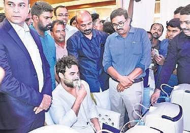 Actor Tovino Thomas experiencing the the Oxygen Bar  Meenu Gopalakrishnan