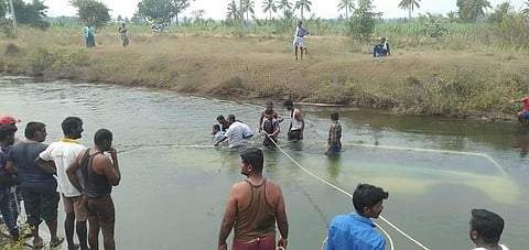 A photo from Mandya accident site (Photo | By Special arrangement)