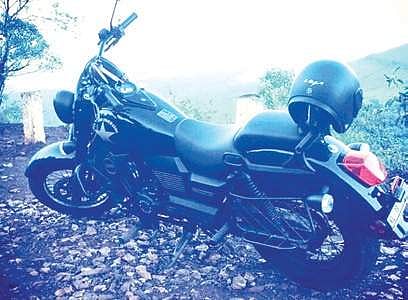 The bike that was found abandoned on a road near the Tunga river