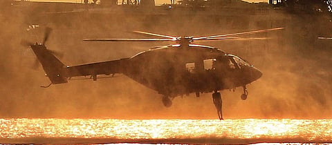 The demonstrations by Sothern Naval Command showcasing its operational capabilities as part of the Navy Week celebrations in Kochi on Sunday | Melton Antony