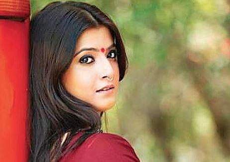 Actress Varalaxmi