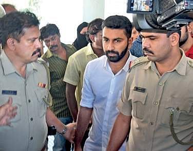 Mohammed Haris Nalapad being taken into custody after medical tests  | vinod kumar t