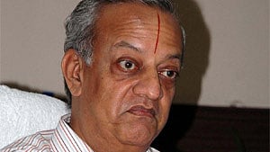 former Chief Election Commissioner N Gopalaswami 