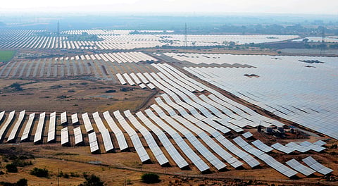 Chief Minister Siddaramiah inaugurated the first phase of Pavagada Solar Park at Pavgada in Tumkur district on Thursday. (EPS | Pushkar V)
