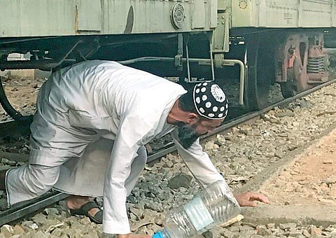 Despite high patronage by techies and factory workers, Whitefield Railway Station design puts the lives of railway commuters at risk.
