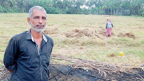 Suresh Keezhattur, Vayalkkilikal leader
