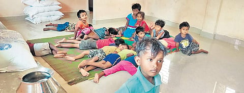 Balwadis in Navalur are not run by qualified caretakers and lack basic amenities | Express