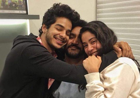 Janhvi Kapoor and Ishaan Khatter  with their 'Dhadak' director Shashank Khaitan. (Twitter Photo)