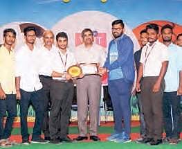 Sports day held at Vasireddy Venkatadri Institute of Technology