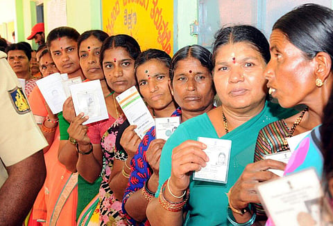 A total of 5.06 crore voters from across Karnataka exercised their franchise to elect a new government. (S Udayshankar | EPS)