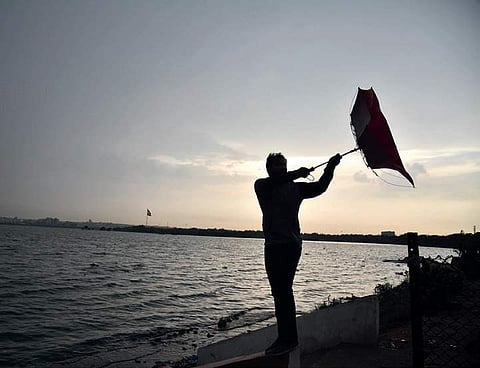 One dead as heavy rains lash Hyderabad