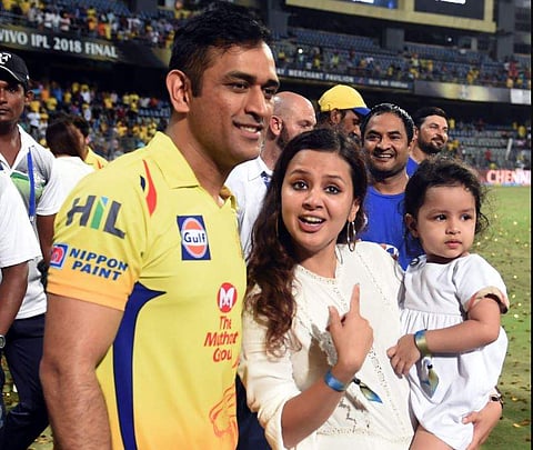 Chennai Super Kings captain MS Dhoni with wife Sakshi and daughter at the presentations ceremony of IPL 2018 | PTI
