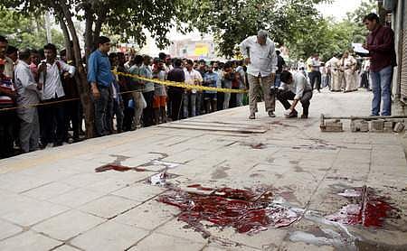 A gang war broke out today between members of Gogi and Tillu gangs, leaving three dead and five injured in north delhi in Burari area on Monday. | EPS
