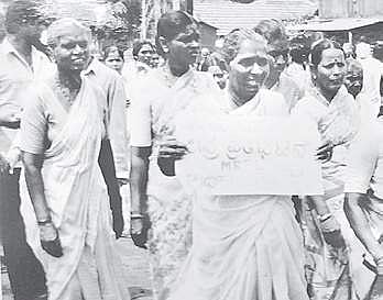 A file photo of women protesting against the proposed plant  at Kulai in Mangaluru, Karnataka