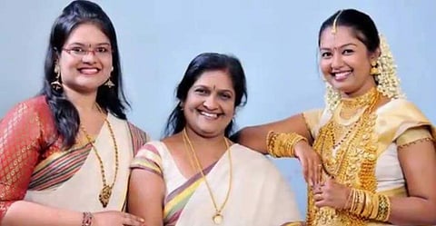 Surya Sasikumar (extreme right) and her family. (Photo | Twitter)