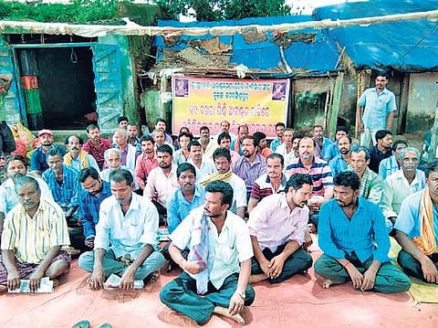 Vegetable traders staging a dharna on Sunday | Express