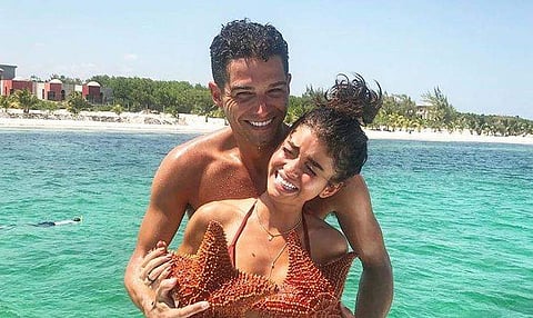 'Bachelorette' star Wells Adams and actress Sarah Hyland (Photo | Wells Adams Instagram)
