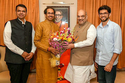 Maharashta CM Devendra Fadnavis with Shiv Sena chief and BJP president Amit Shah. (File | PTI)