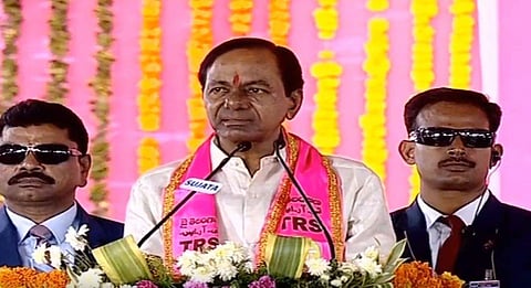 Telangana CM K Chandrasekhar Rao addressing  Pragathi Nivedana Sabha at Kongara Kalan in Ranga Reddy district. (YouTube)