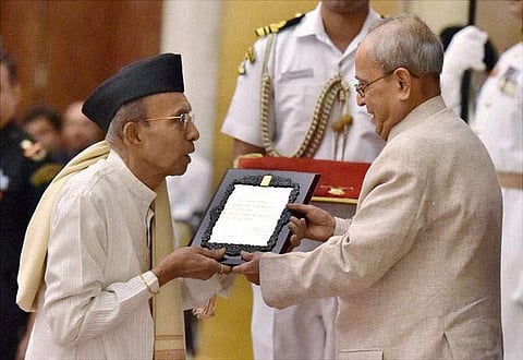 Borkar receiving the Padma Shri from the then President of India Pranab Mukherjee. (File | PTI)